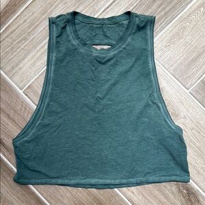 lululemon athletica Cropped Green Muscle Tee